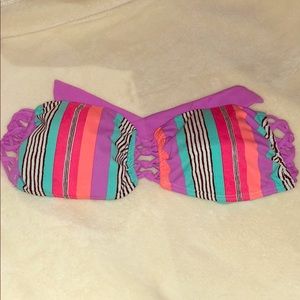 Strappy Bikini Top! 👙